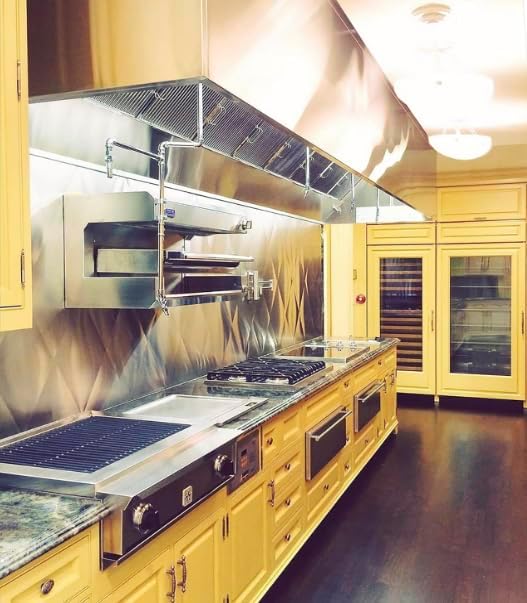 Commercial Kitchen Restaurant Duty Exhaust Hood, Wall Canopy Stainless Steel Exhaust Hood with Baffle Hood Filters, High Temperature Light Fixtures, and 16” Round Exhaust Riser (11" Long Hood)