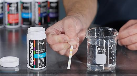 Hach 5 in 1 Water Quality Test Strips, Multi-Parameter Test Strips, Water Testing, Comprehensive Water Quality Analysis, Easy-to-Use Water Test Strips, 2755250